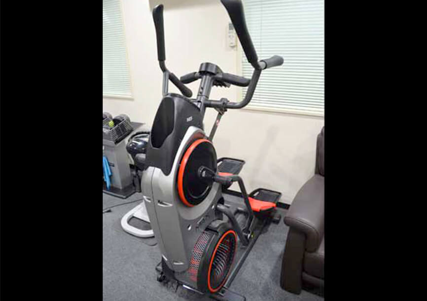 Bowflex MAX TRAINER M5の写真